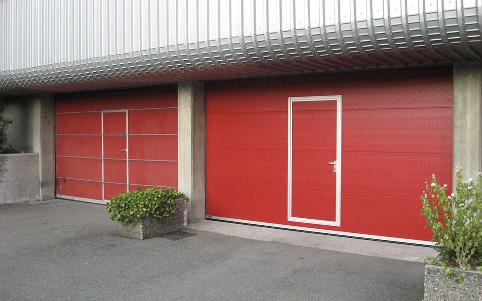 Porte de garage industrielles Pogar SA